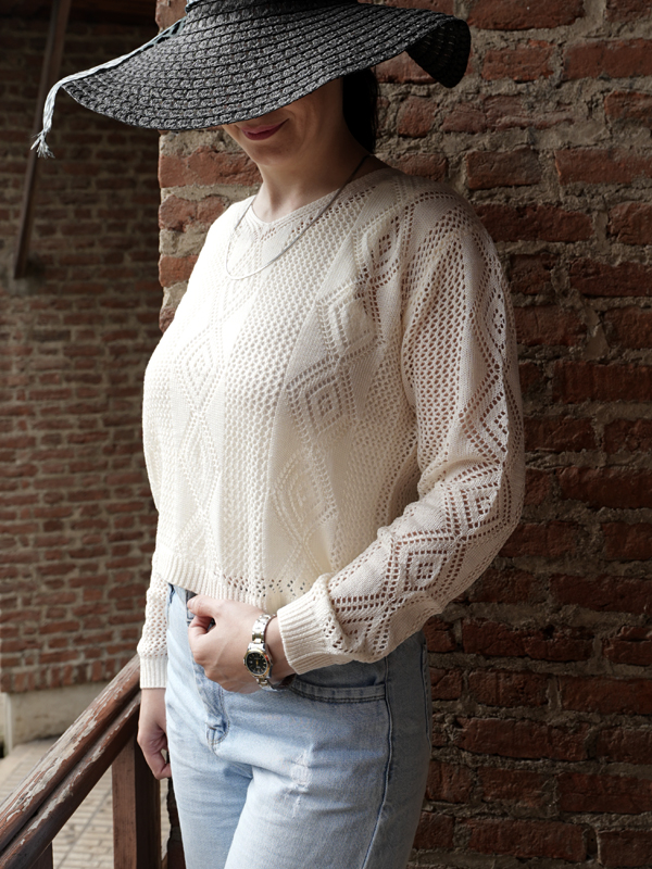 بلوز طرح قلاب بافی