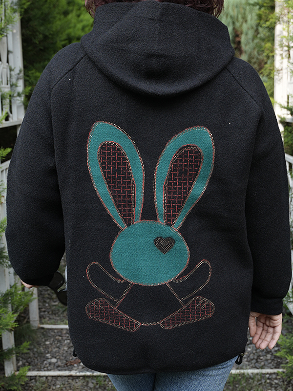 پالتو کتی کلاه دار زیپدار پشت طرح خرگوش